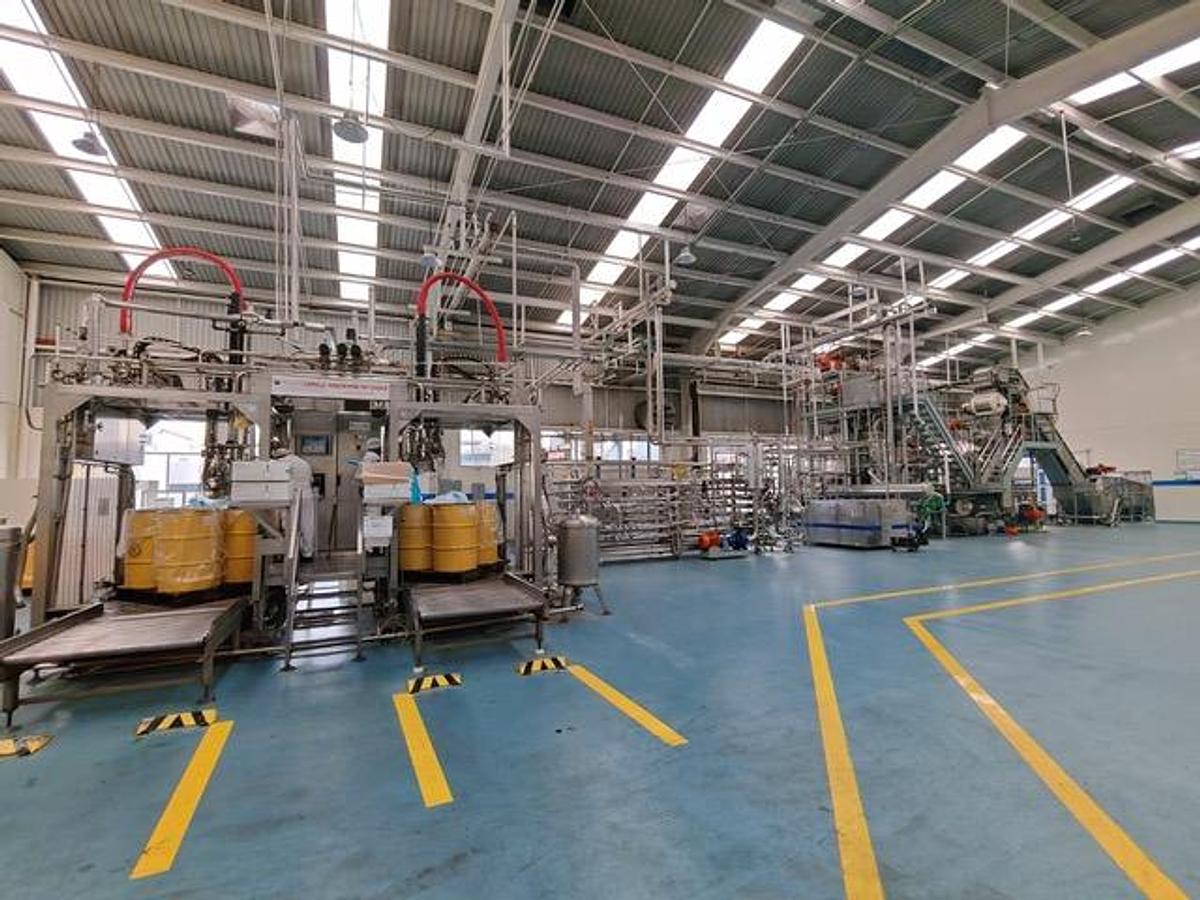 Used Complete Beverage Can Line with Sarcmi 20 Valve Can Filler / Comaco 4 Head Seamer