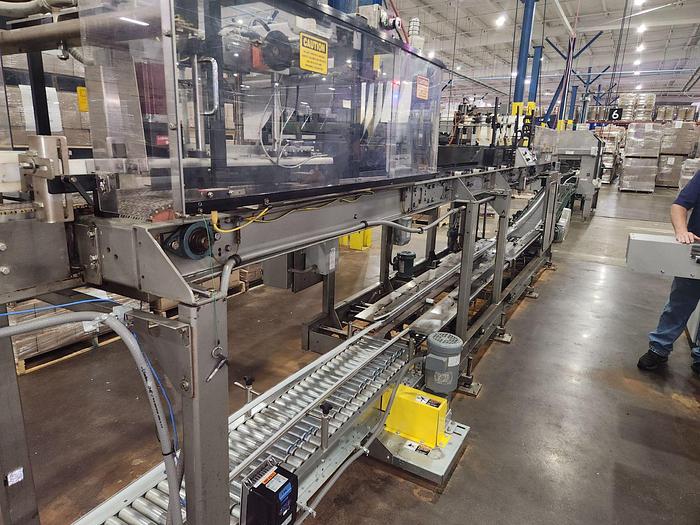 Used HARTNESS CASE PACKER with Laner Infeed, Model 900AT