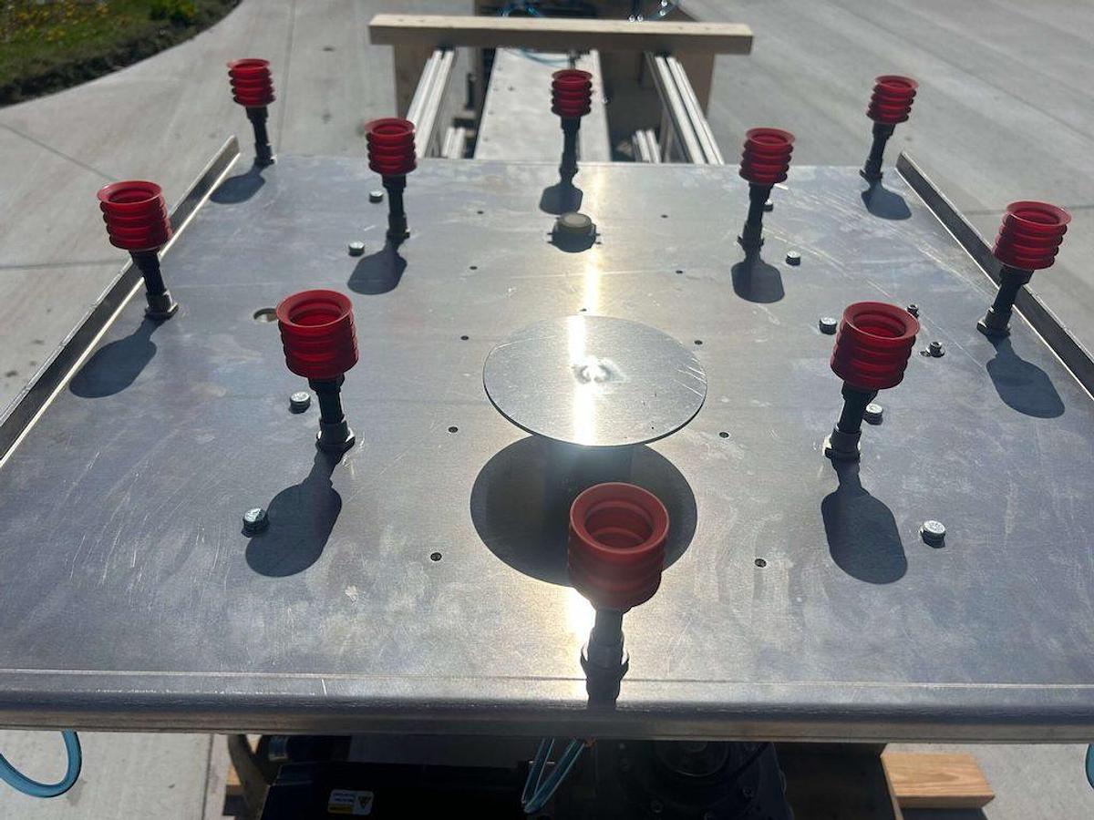 Used Custom Metal Designs Automatic Bottle Debagging System, Year 2017