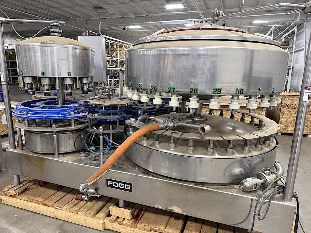 Used FOGG 30 Valve Bottle Filler with 10 head Plastic Screw Capper set on 38mm screw cap – Gallon Pitch