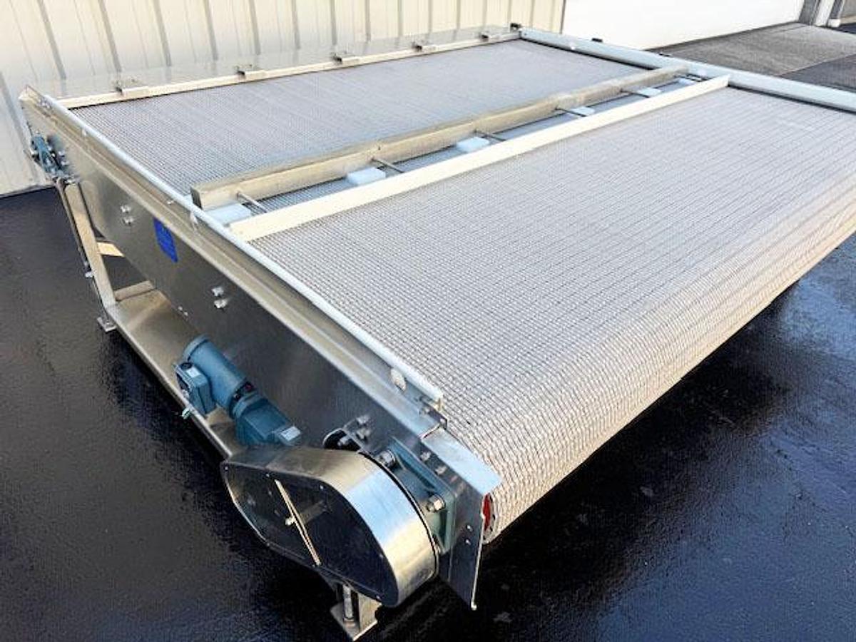 Used NERCON Bi-Directional Accumulation Table, Stainless Steel 9' Wide x 8' Long