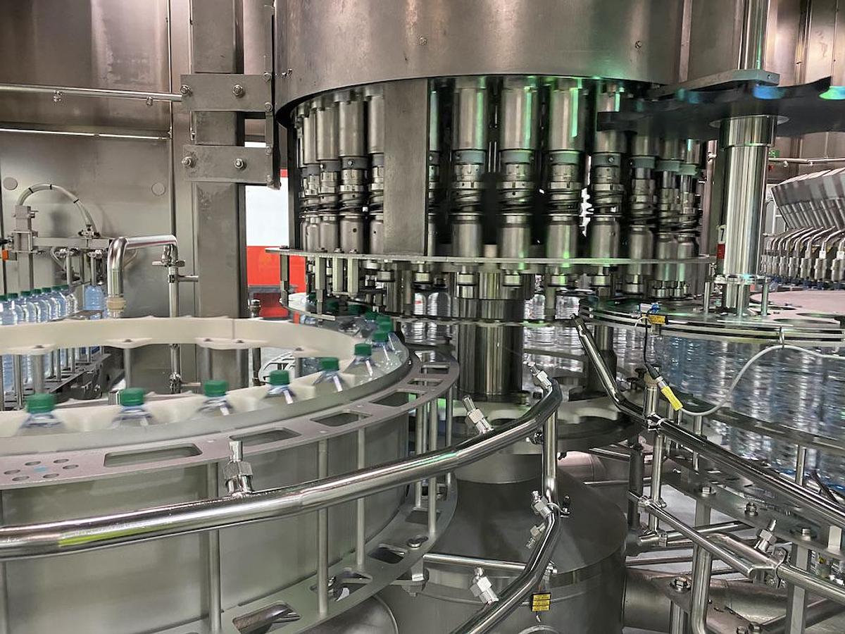 Used Complete used Krones 54,000 BPH Water Bottling Line, Year 2017