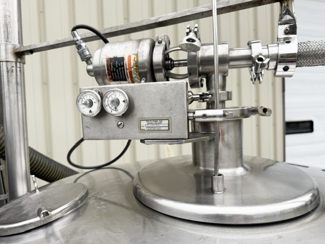 Used Filler Specialties 30/10 Mono-Block Bottle Filler-Capper with Waterfall Style Cap Sorter-Feeder