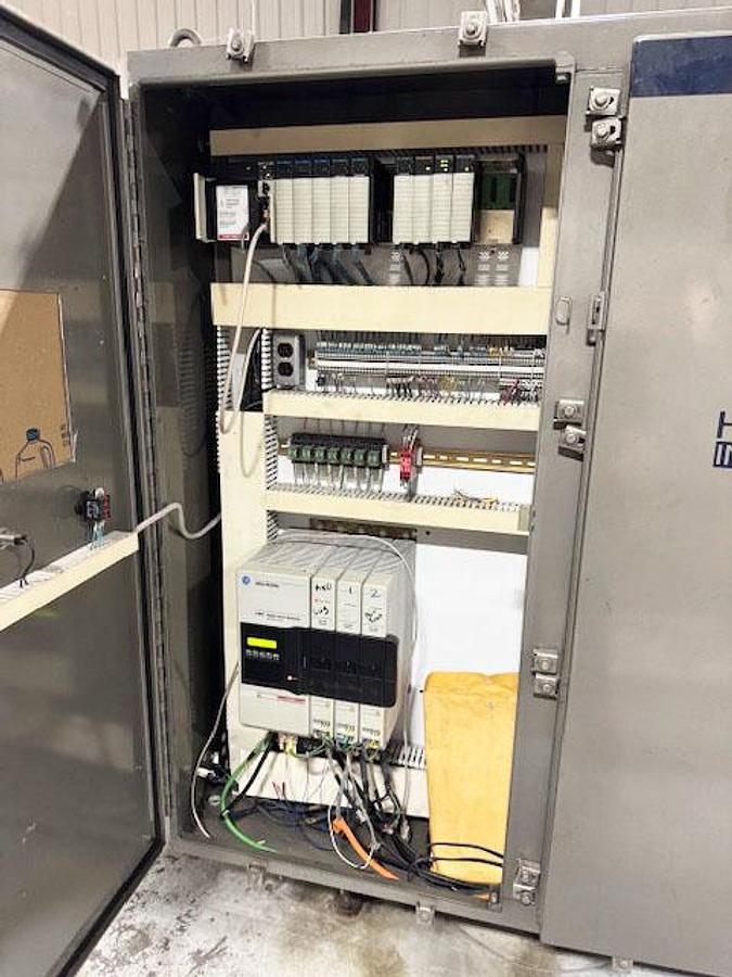 Used Hartness Model 2800 Automatic Servo Case Packer with Laner