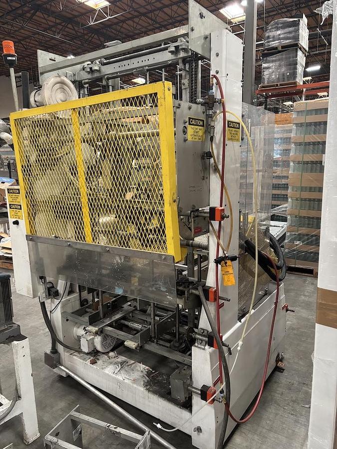 Used SWF Tray Former Model TF400 VK