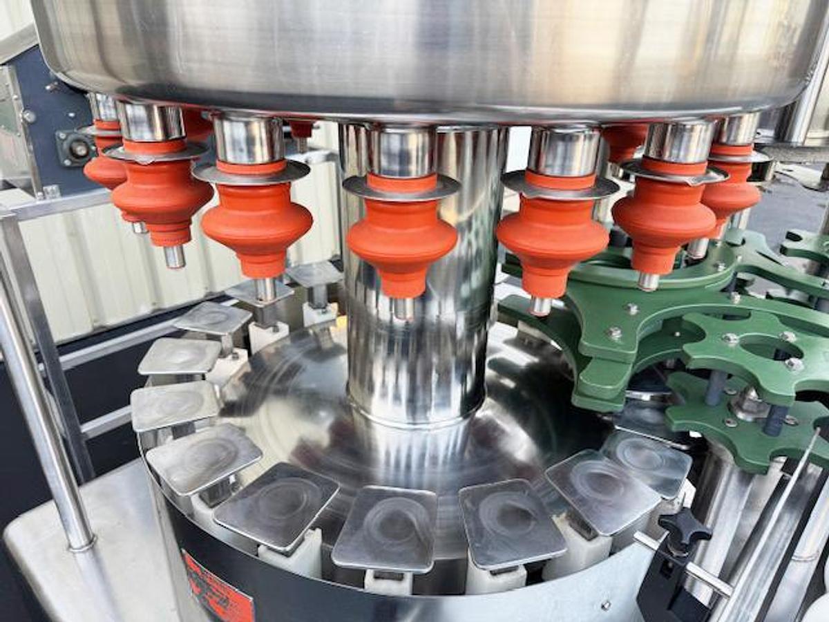 Used Filler Specialties 18/6 Mono-Block Bottle Filler-Capper