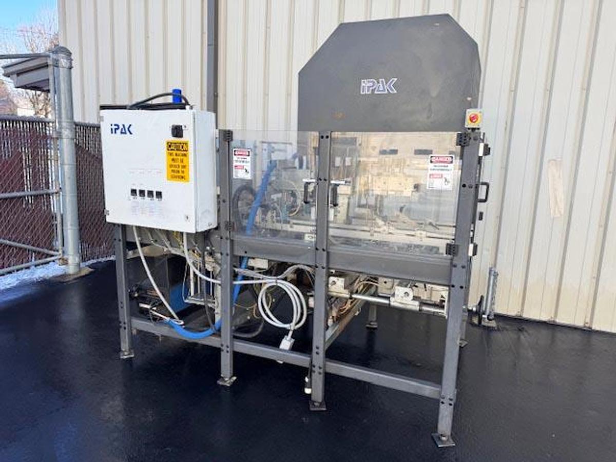 Used iPak Fully Automatic Tray Former, Model TF-200Q Tray Former