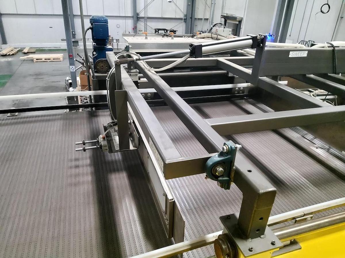 Used Used Busse / SJI Automatic High Level Bulk Container Depalletizer