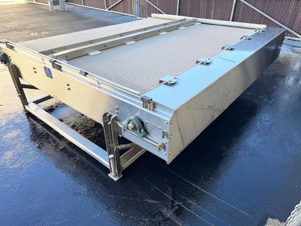 Used NERCON Bi-Directional Accumulation Table, Stainless Steel 9' Wide x 8' Long