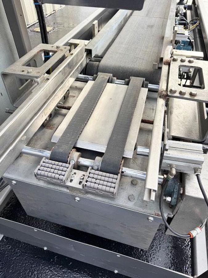 Used Combi Packaging Systems Automatic Drop Style Case Packer with Lane Divider