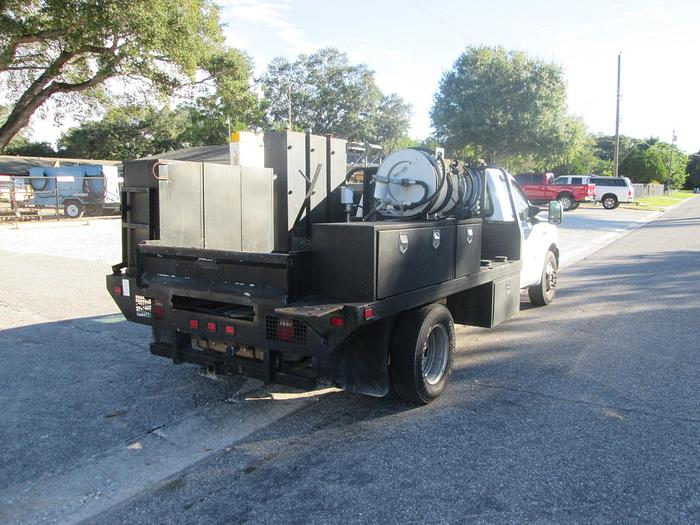 Used 2006 Ford F350 XL Fuel and Lube Truck