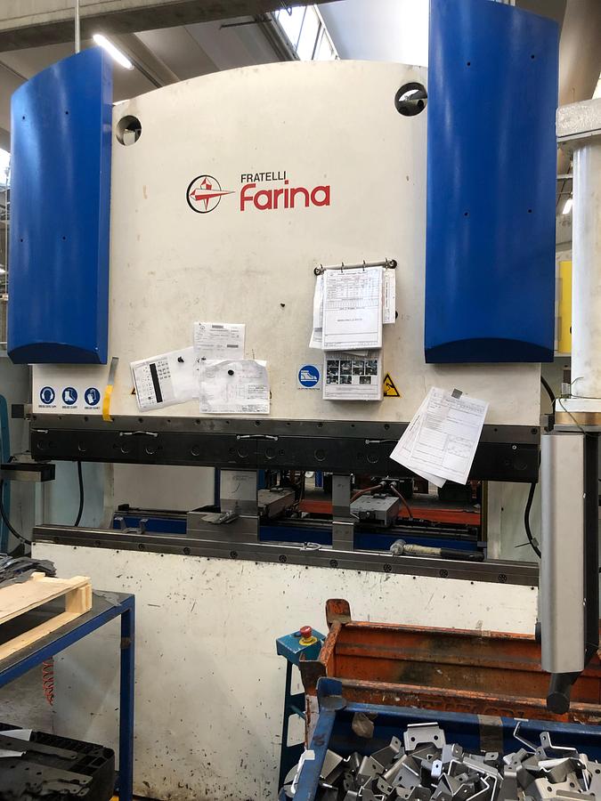 Usato Pressa Piegatrice Farina 110 Ton x 2000 anno 2013