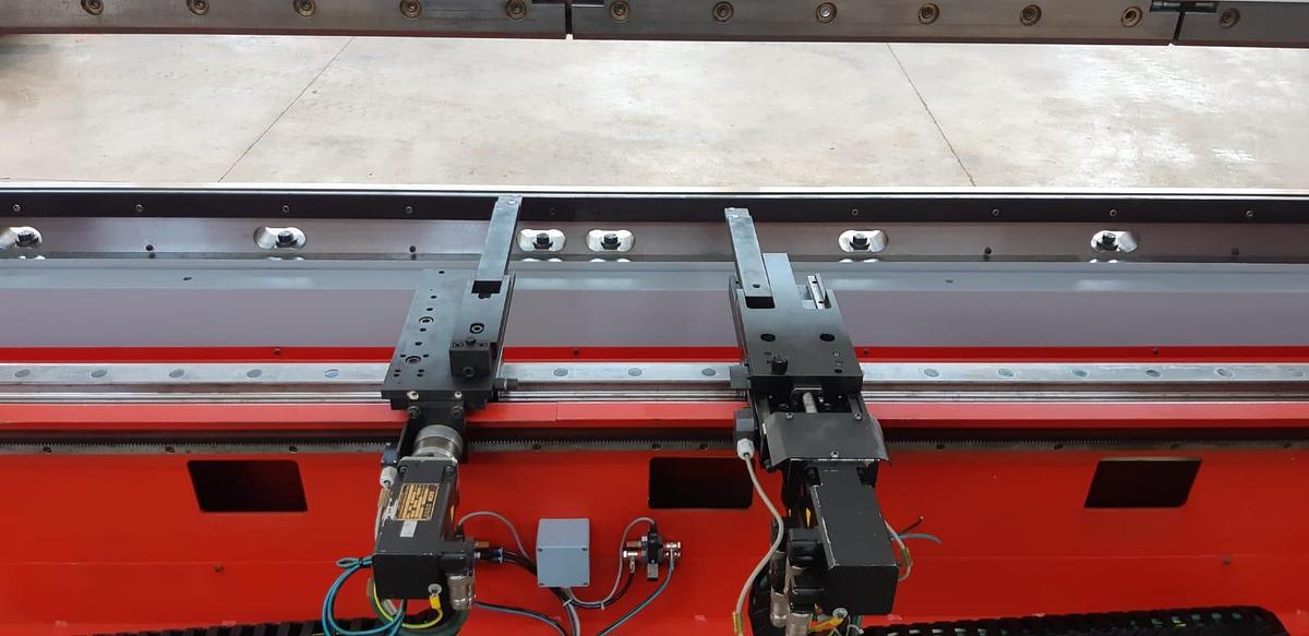 Usato Beyeler PR6 320 x 4100 7 assi