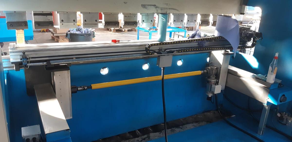 Usato Pressa Piegatrice MECOS 3000 x 100 6 assi