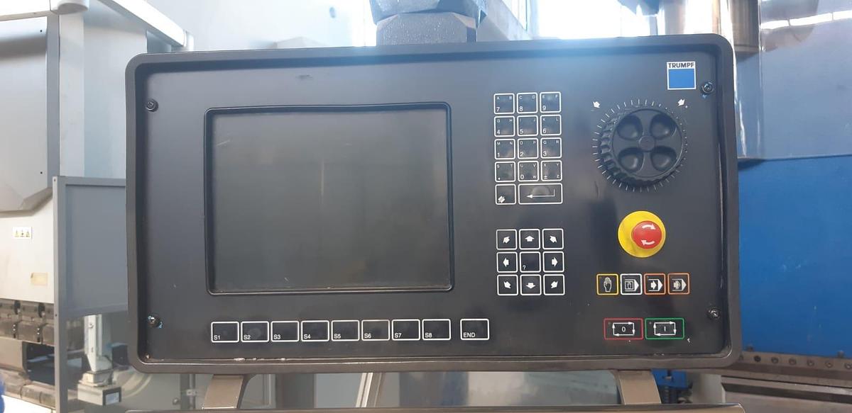 Usato Pressa Piegatrice TRUMPF V230 – 3000×230 Ton