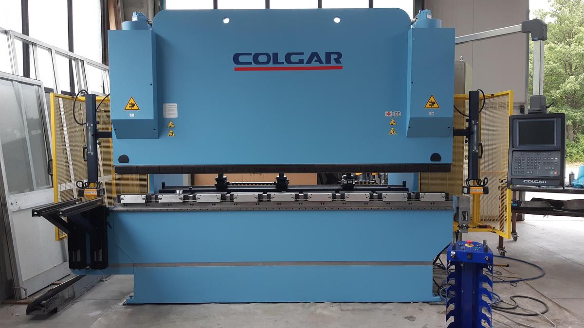 Usato Pressa Piegatrice COLGAR 3000×100 Ton