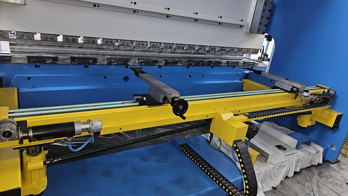 Usato Pressa Piegatrice Gasparini PSG 200/40