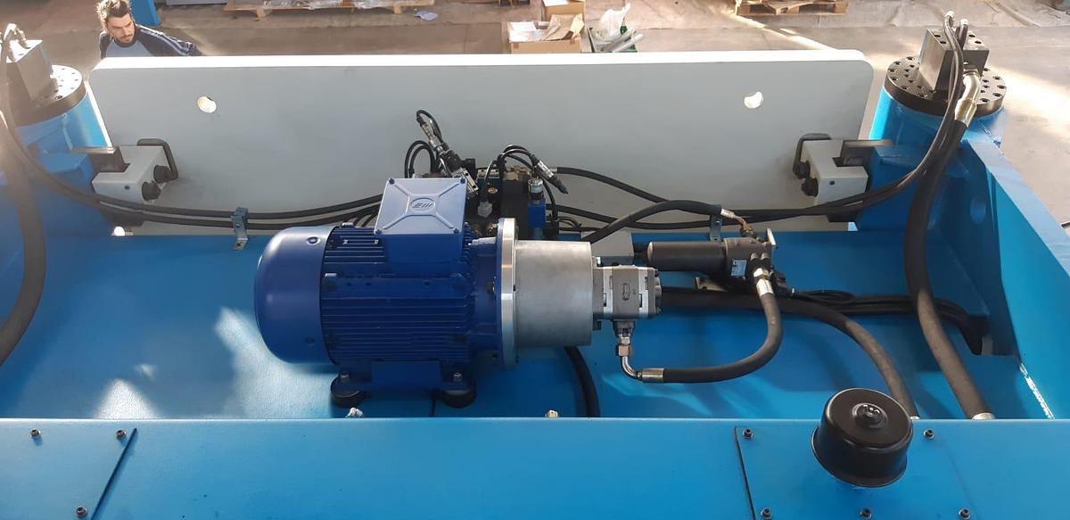 Usato Pressa Piegatrice MECOS 3000 x 100 6 assi