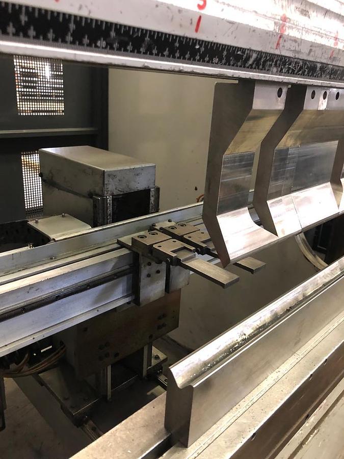 Usato Pressa piegatrice LVD PPEB-EQ 80/20