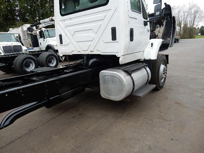 Used 2005 International 7600- Stock #: 8688