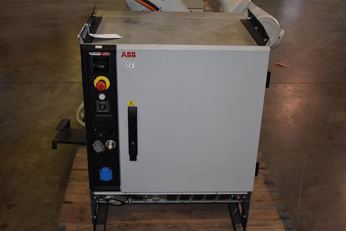 Refurbished ABB IRB 4600-60/2.05 Industrial Robot with IRC5 Controller