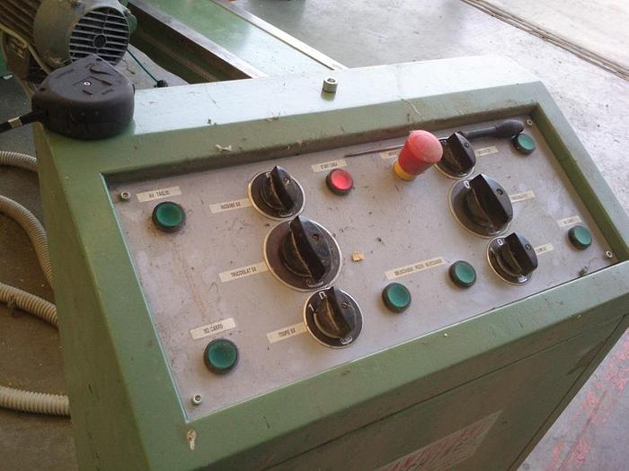 Used DOUBLE TENONING MACHINE WITH AUTOMATIC TROLLEY