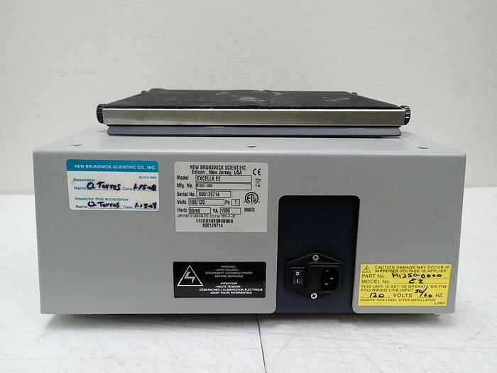 Used New Brunswick Scientific M1350-0000 Excella E2 Platform Shaker