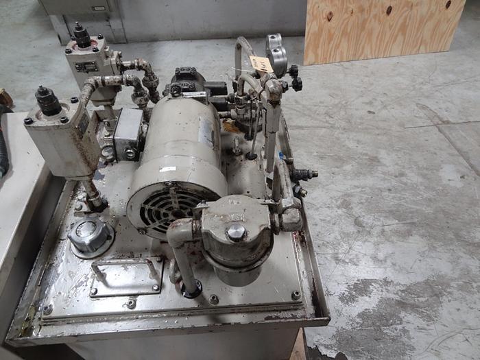Used SHIGIYA CM-8 X 60 FACEING AND CENTERING MACHINE 80MM X 600MM