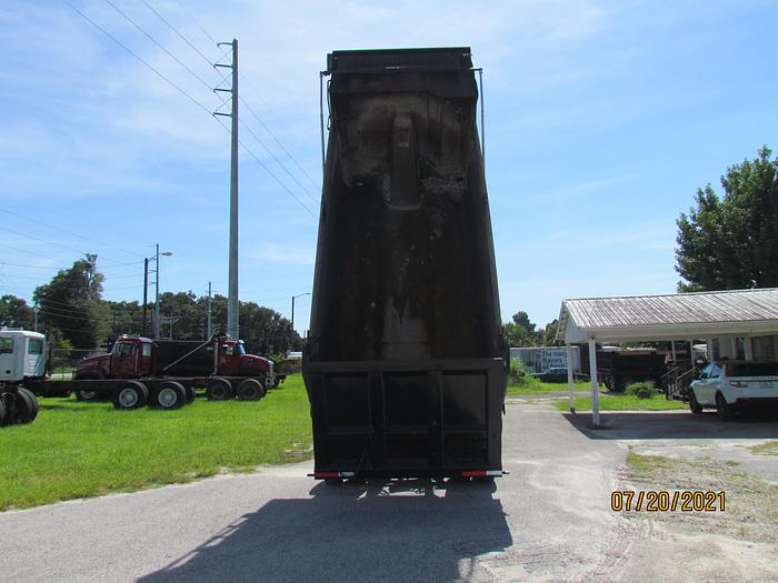 Used 2010 Mack GU813 Tri Axle Dump Truck