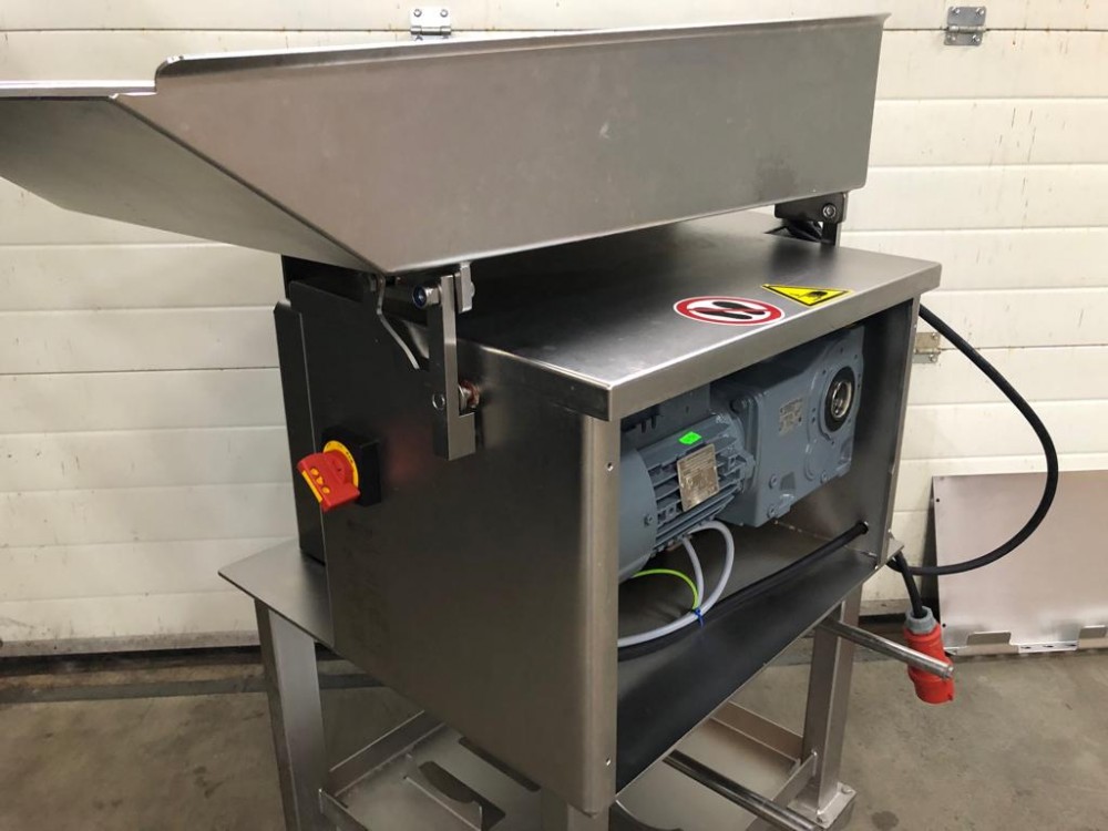 Used Baader 600 separator