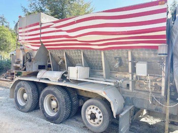 Used 2007 Cemen Tech 8 Yard Volumetric Mixer Truck