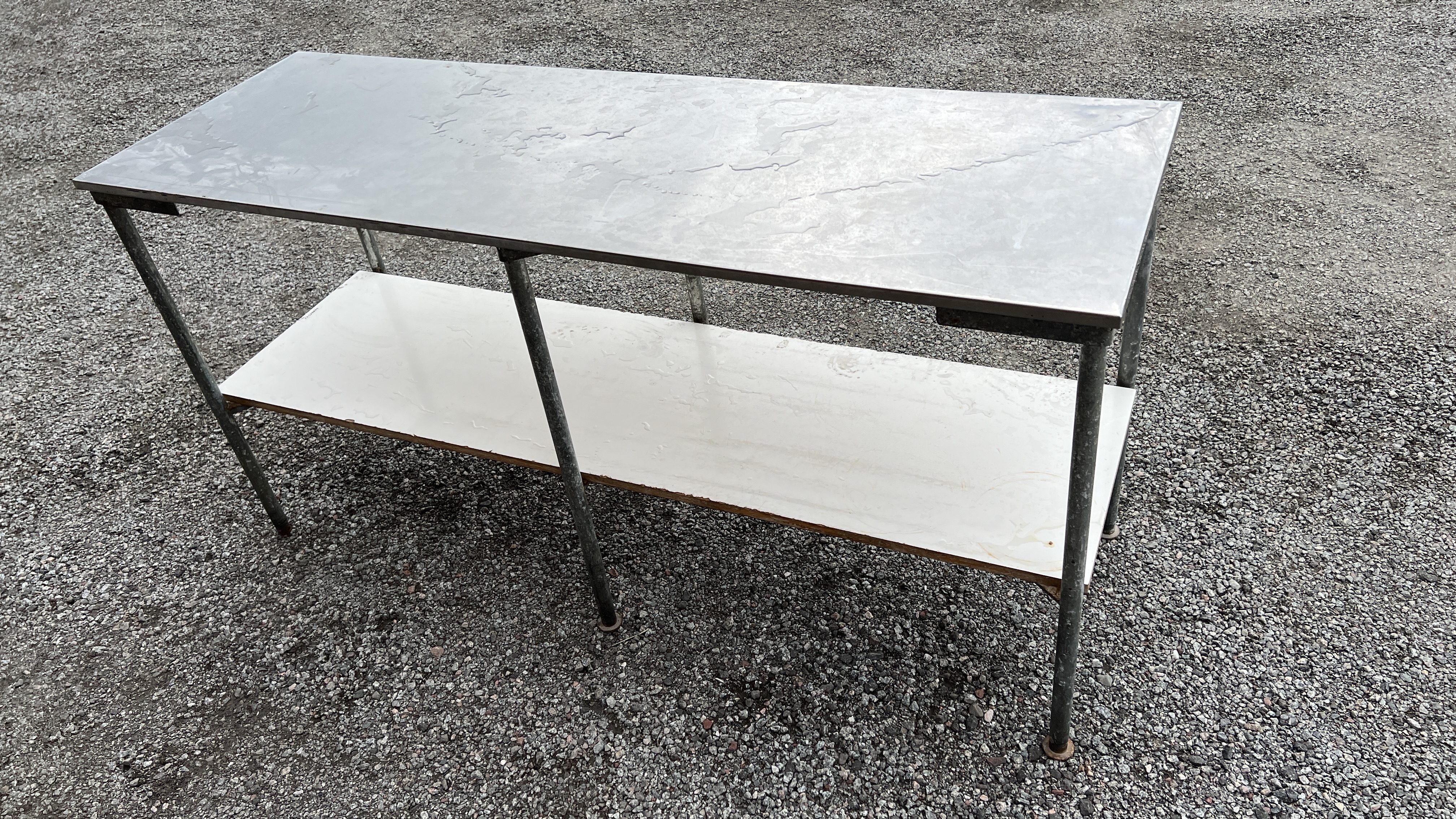 Använd Arbetsbord 180x60cm