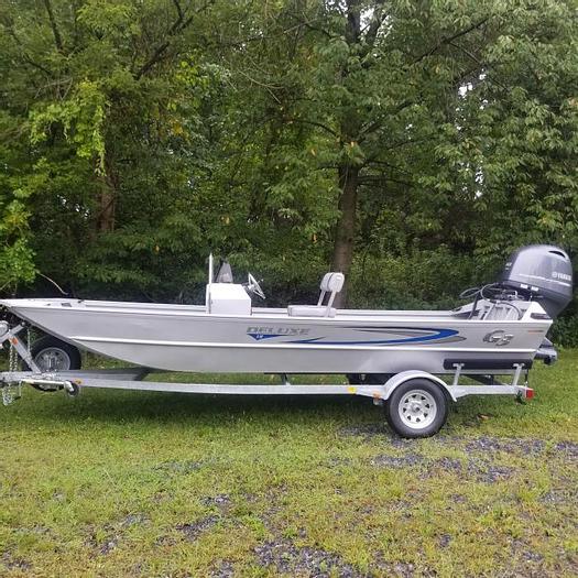 New 2022 G3 18 CCJ DLX Jet Tunnel Hull (Silver/Blue)