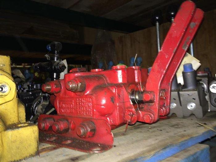 Used 0 Schramm DR-2258-10-R Hydraulic Control Valve