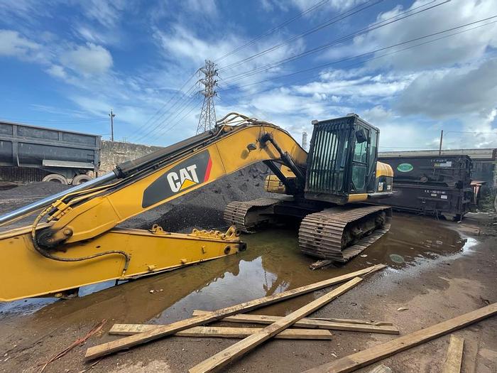 Used 2010 CAT 320D EXCAVATOR