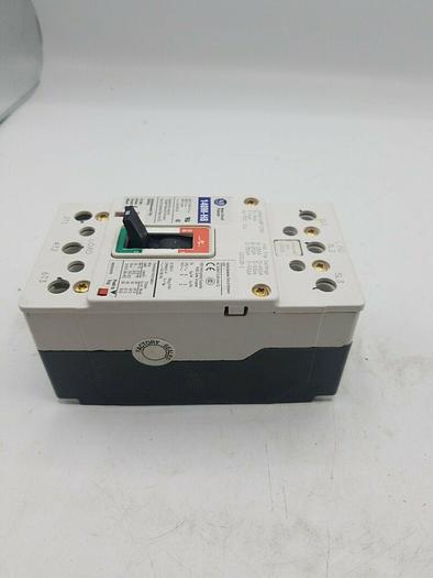 Used ALLEN BRADLEY 140M-H8P-C50 CIRCUIT BREAKER 50AMP