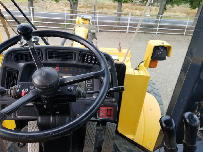 Used 2002 John Deere 624H