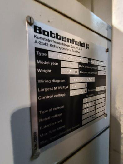 Used Battenfeld BA 1500 CDC Injection Molding Machine with Robot 165 Ton 9.5 ounce