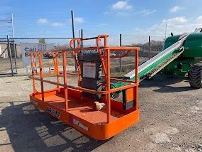 Used 2014 JLG 400S