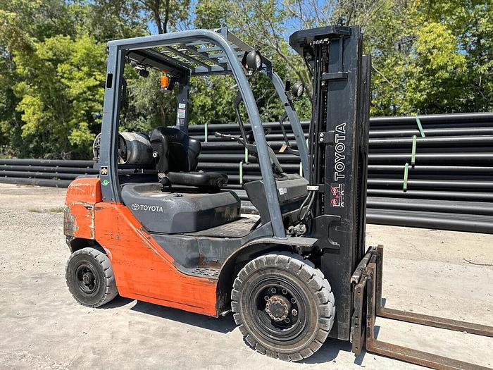 Used 2013 TOYOTA 8FGU25