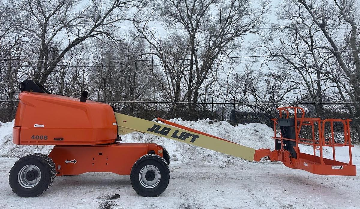 Used 2015 JLG 400S