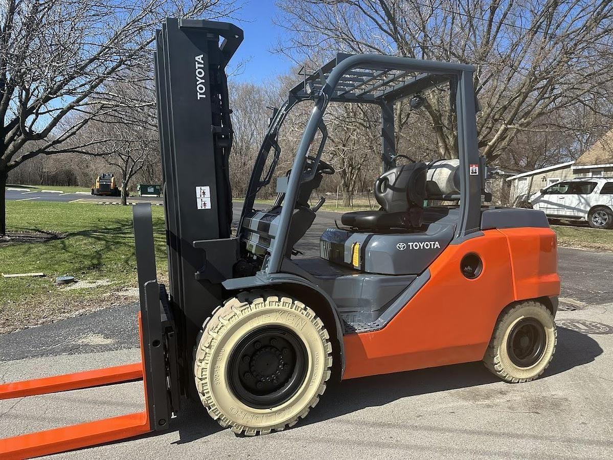 Used 2019 TOYOTA 8FG45U