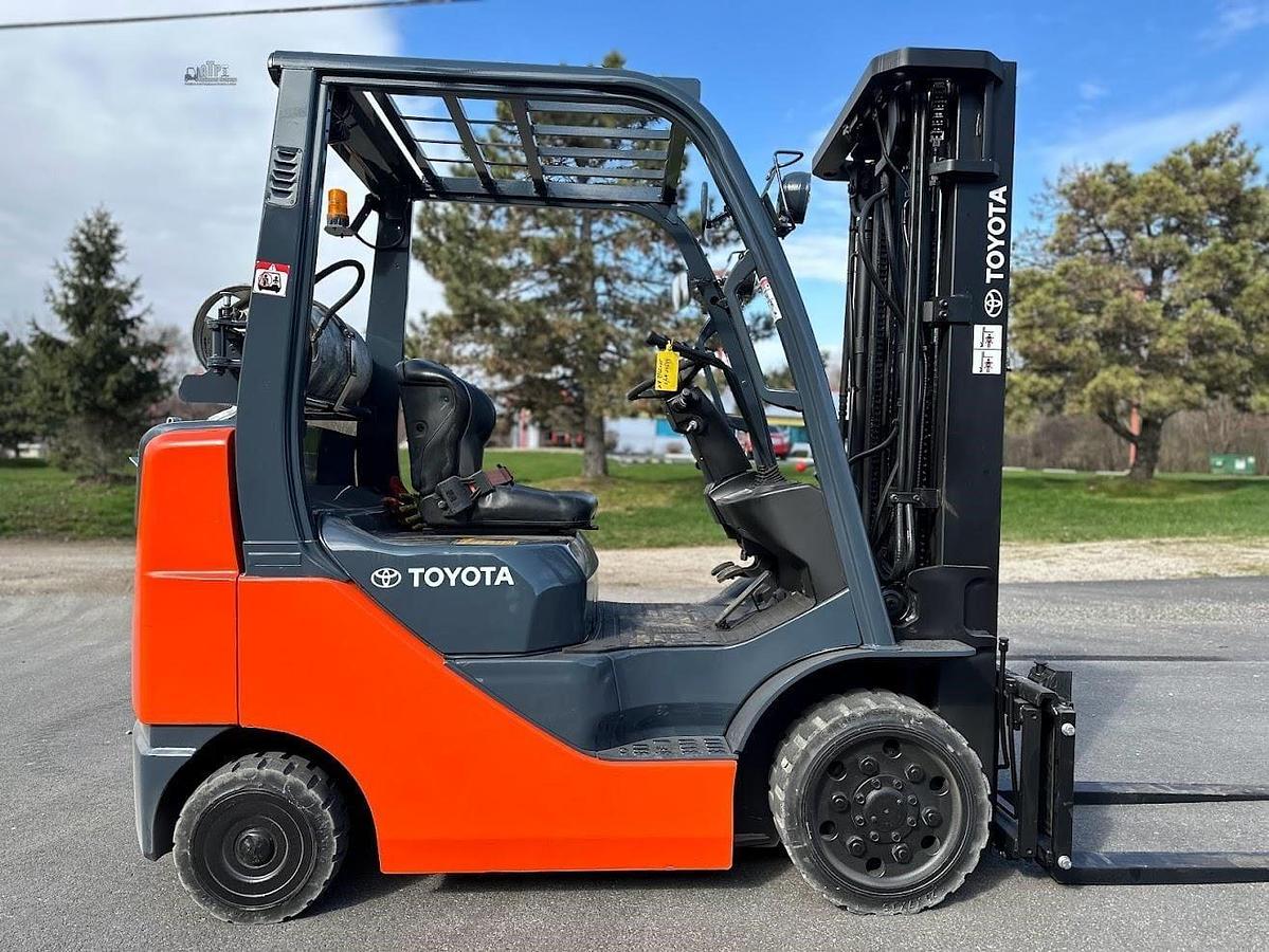 Used 2015 TOYOTA 8FGCU25