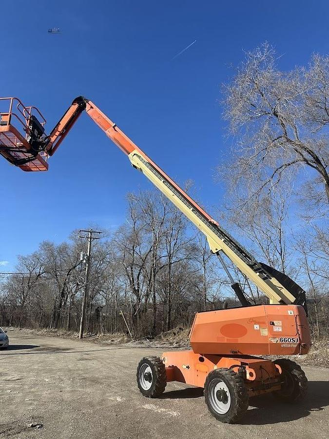 Used 2014 JLG 660SJ
