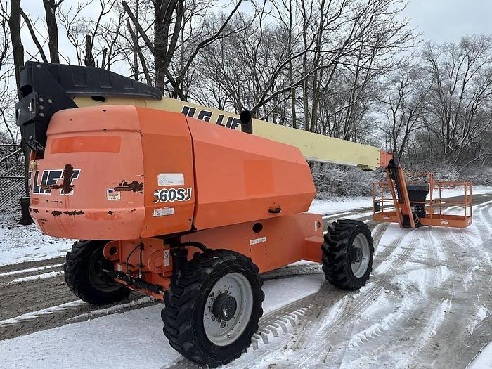 Used 2017 JLG 660SJ