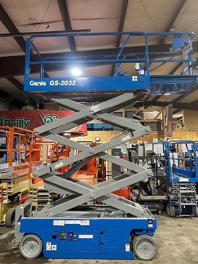 Used 2015 GENIE GS2032