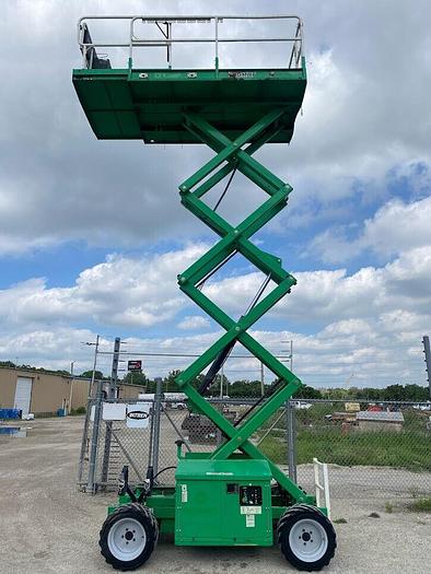 Used 2017 JLG 260MRT