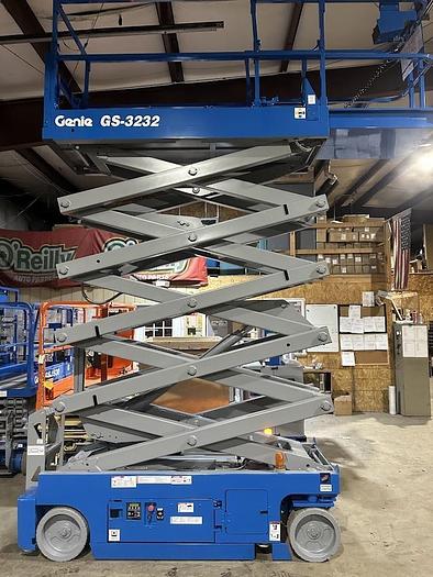 Used 2016 GENIE GS3232