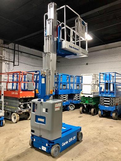 Used 2011 GENIE GR20