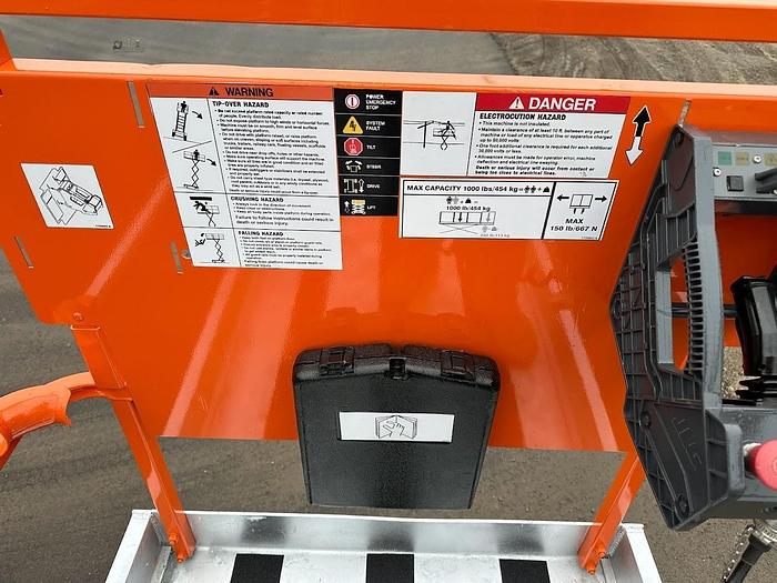 Used 2013 JLG 3246ES
